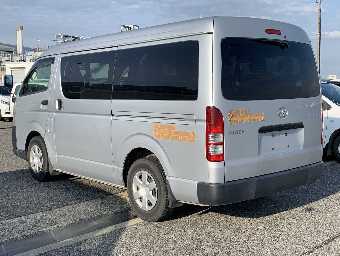 TOYOTA HIACE WAGON 2017 Image 3
