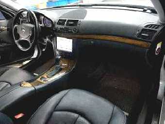 MERCEDES BENZ E CLASS 2007 Image 3