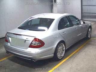 MERCEDES BENZ E CLASS 2007 Image 5