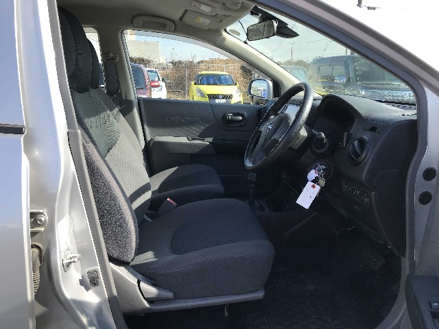 NISSAN NV150 AD 2019 Image 28