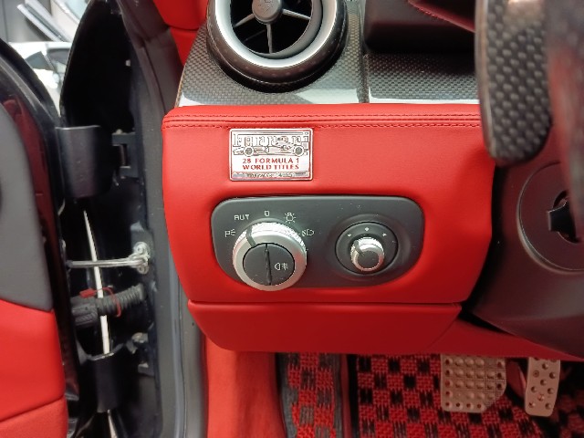 FERRARI 612 2006 Image 36