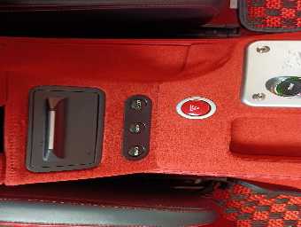 FERRARI 612 2006 Image 35