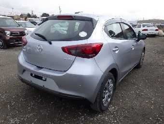 MAZDA MAZDA2 2022 Image 3