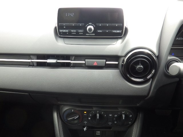 MAZDA MAZDA2 2022 Image 22