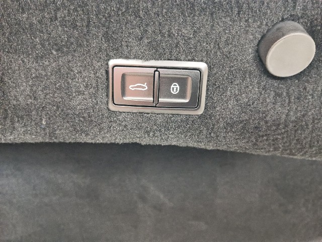 BENTLEY CONTINENTAL 2021 Image 26