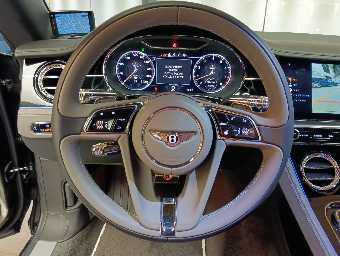 BENTLEY CONTINENTAL 2021 Image 30