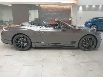 BENTLEY CONTINENTAL 2021 Image 51