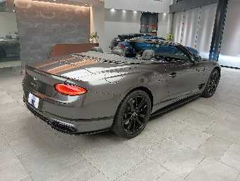 BENTLEY CONTINENTAL 2021 Image 52