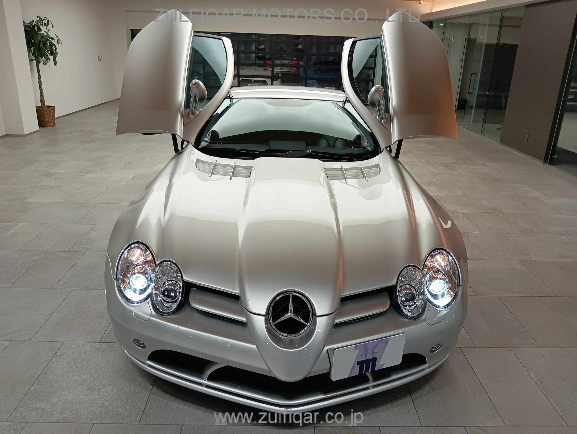 MERCEDES BENZ SLR MCLAREN 2005 Image 2