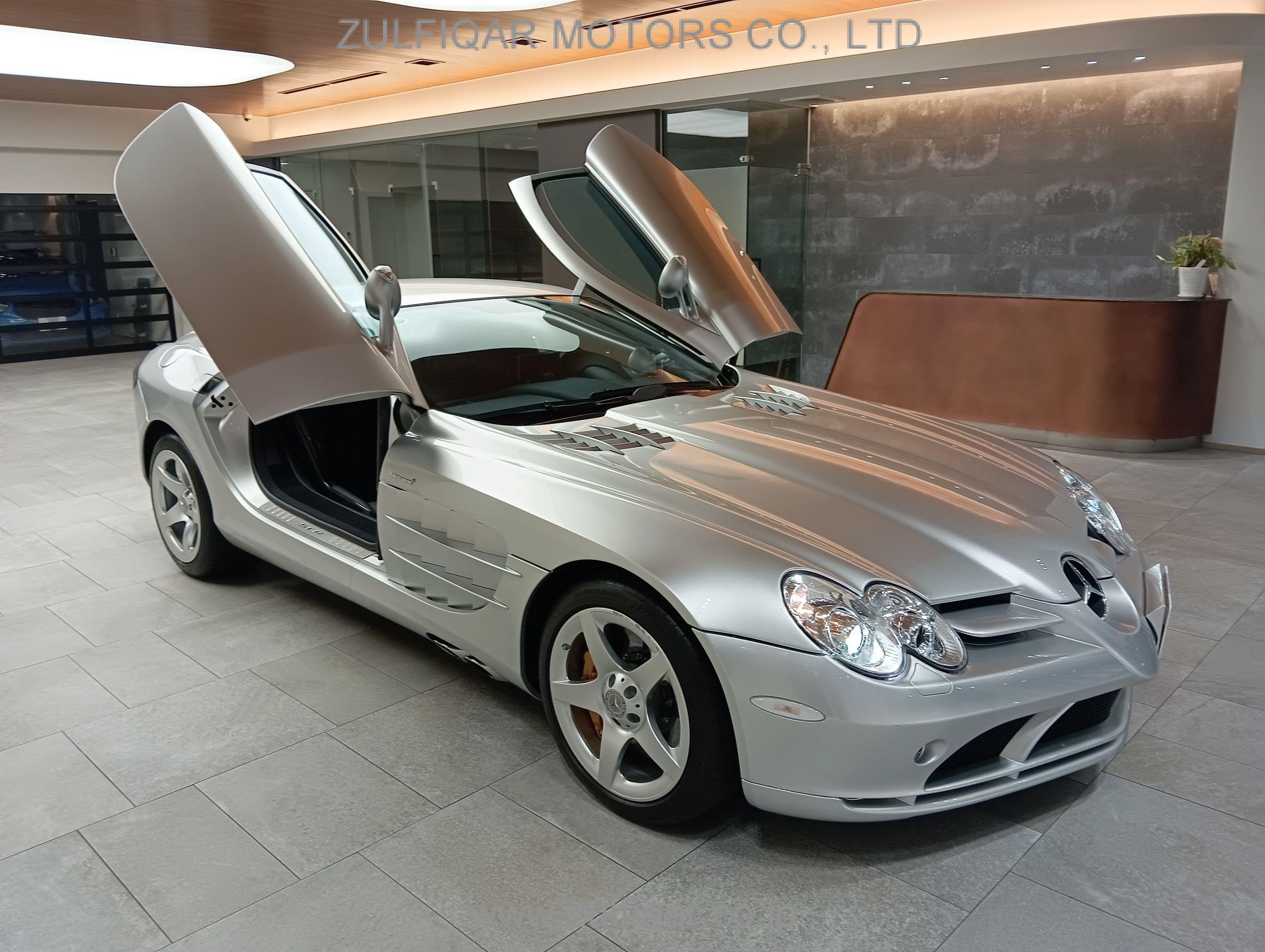 MERCEDES BENZ SLR MCLAREN 2005 Image 3