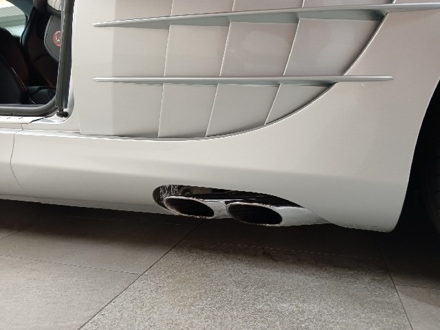 MERCEDES BENZ SLR MCLAREN 2005 Image 32