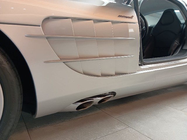 MERCEDES BENZ SLR MCLAREN 2005 Image 33