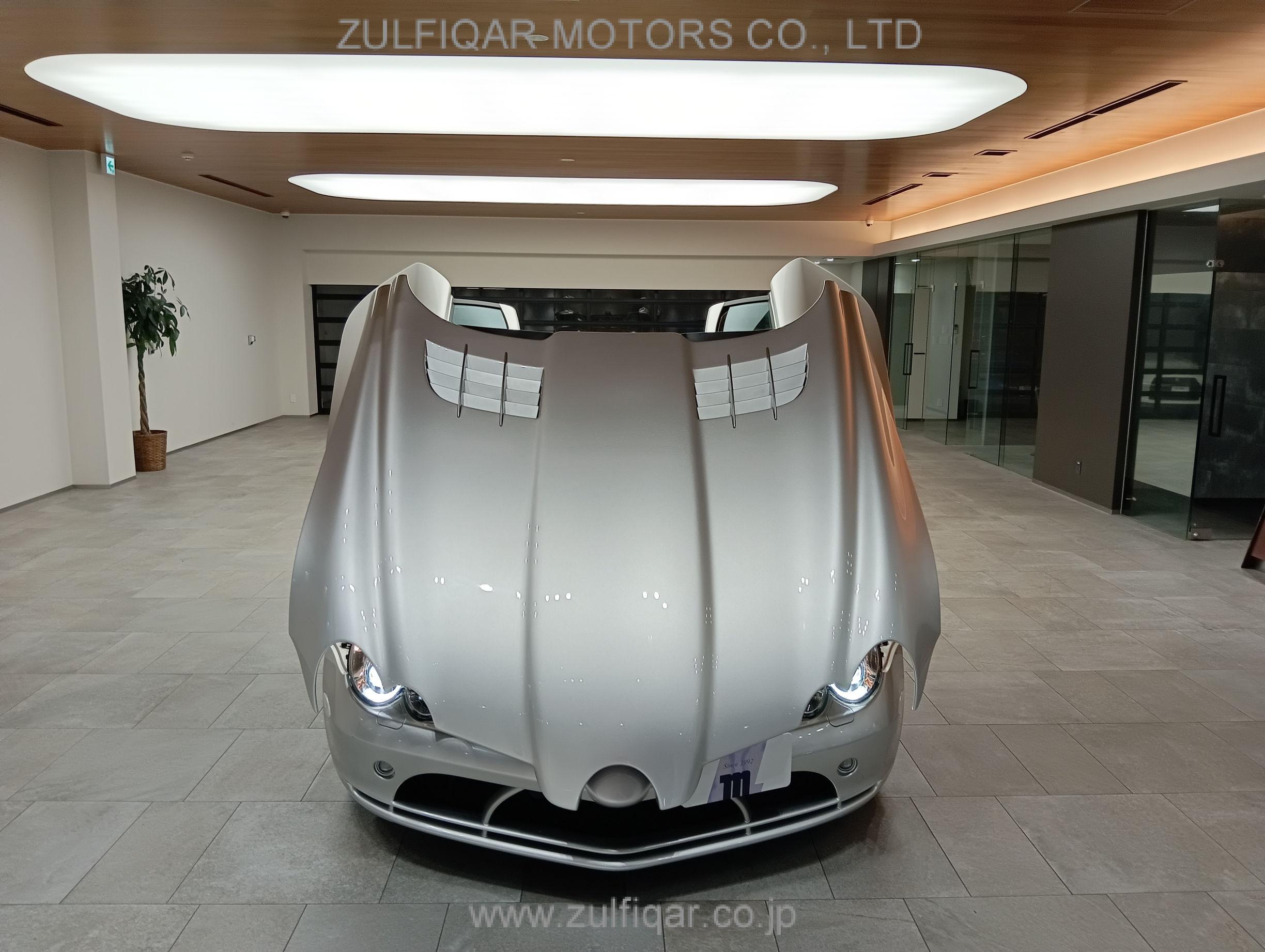 MERCEDES BENZ SLR MCLAREN 2005 Image 5