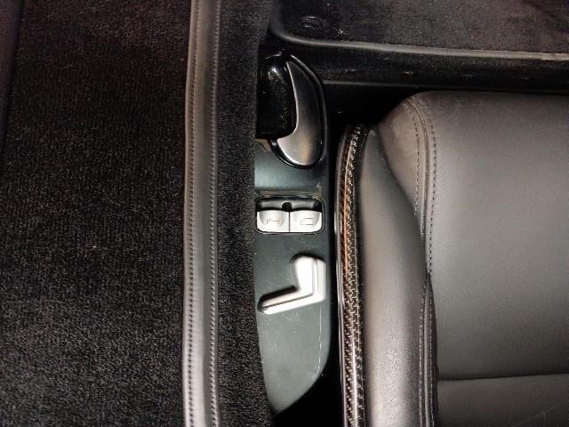 MERCEDES BENZ SLR MCLAREN 2005 Image 45