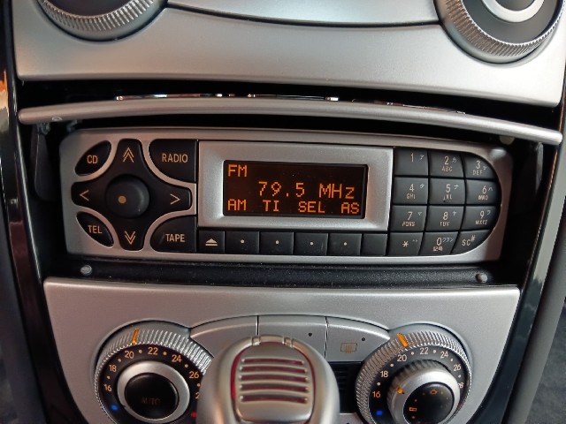 MERCEDES BENZ SLR MCLAREN 2005 Image 50