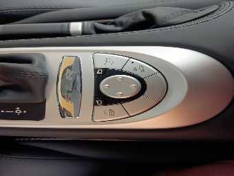 MERCEDES BENZ SLR MCLAREN 2005 Image 46