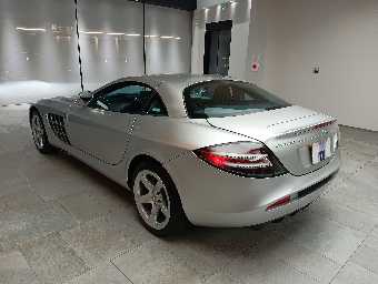 MERCEDES BENZ SLR MCLAREN 2005 Image 9