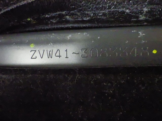 TOYOTA PRIUS ALPHA 2012 Image 35