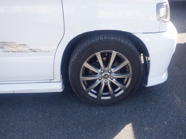 MAZDA BONGO FRIENDEE 2002 Image 29