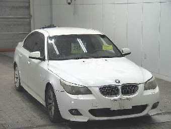 BMW 5 SERIES 2009 Image 4