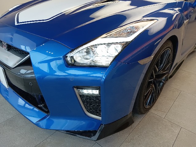NISSAN GT-R 2019 Image 23