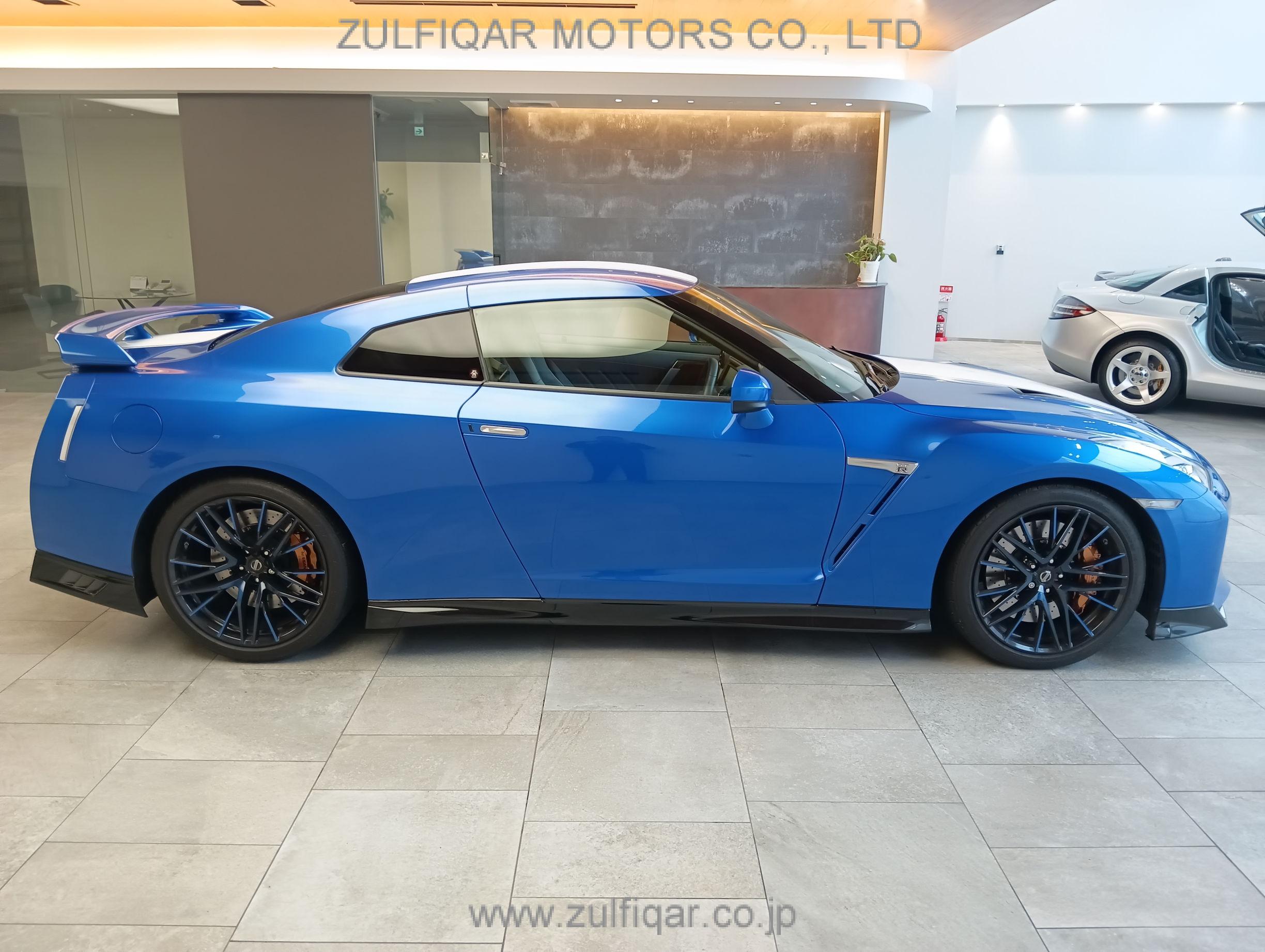 NISSAN GT-R 2019 Image 4