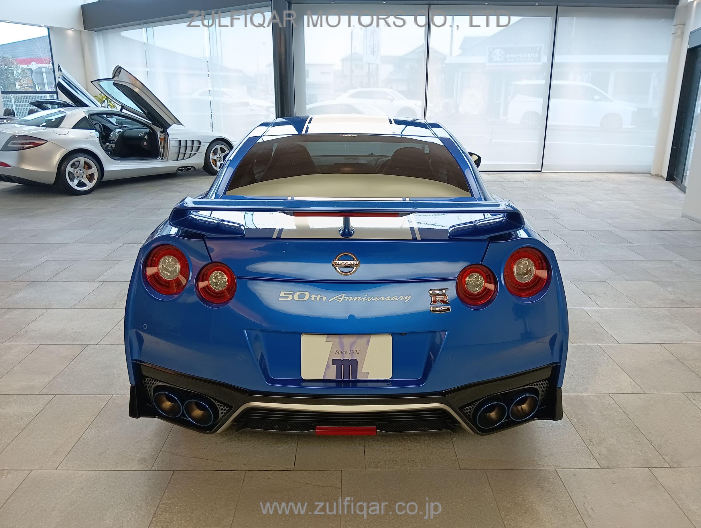 NISSAN GT-R 2019 Image 8
