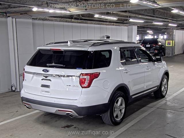 FORD EXPLORER 2015 Image 2