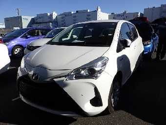 TOYOTA VITZ 2019 Image 1
