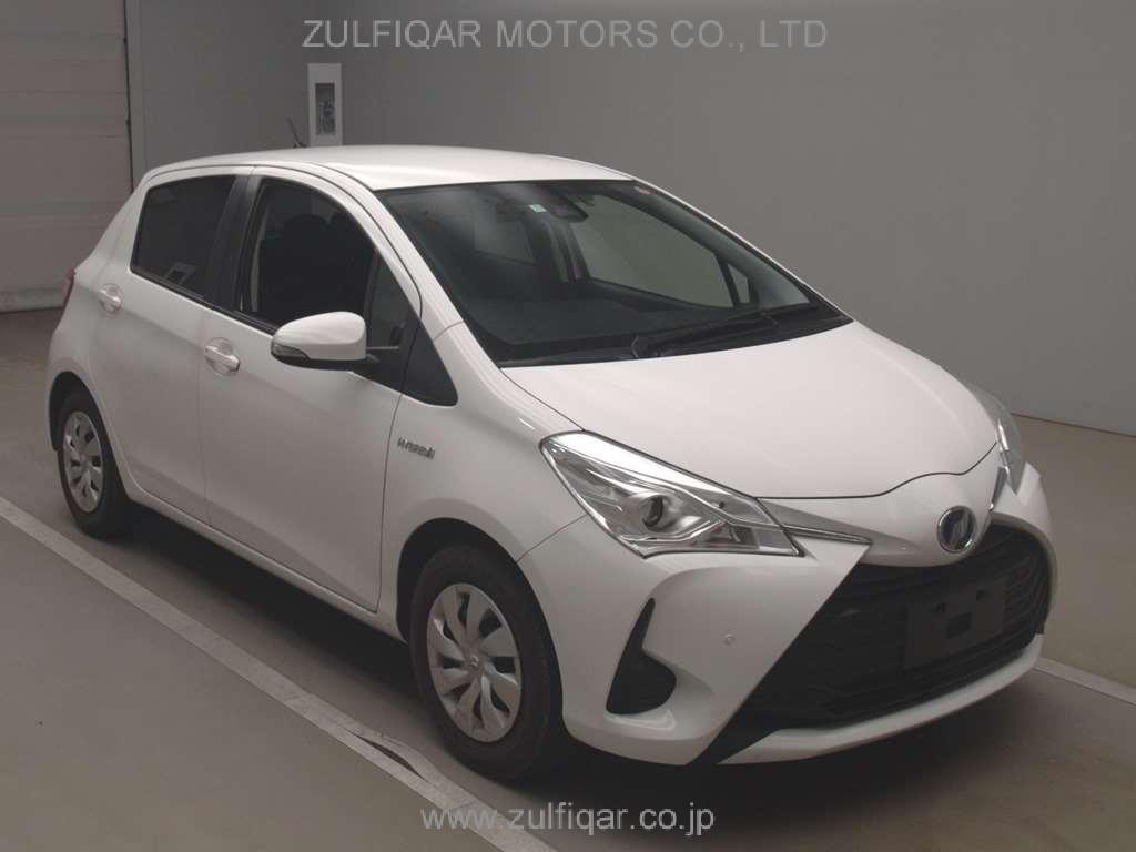 TOYOTA VITZ 2019 Image 3