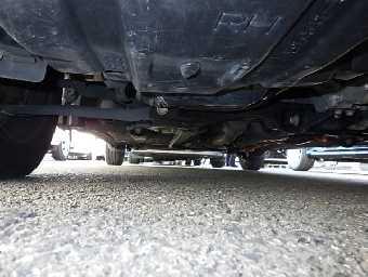 TOYOTA VITZ 2019 Image 15