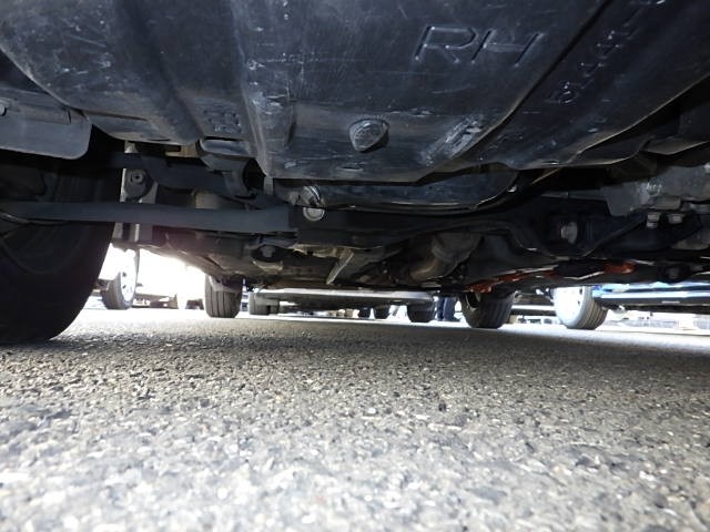 TOYOTA VITZ 2019 Image 31