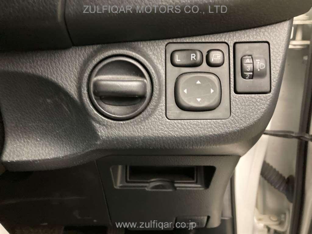 TOYOTA VITZ 2019 Image 7