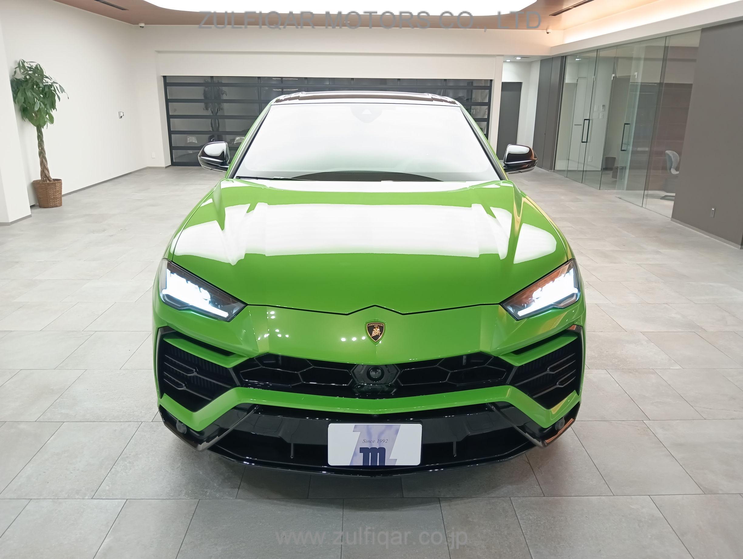 LAMBORGHINI URUS 2021 Image 2