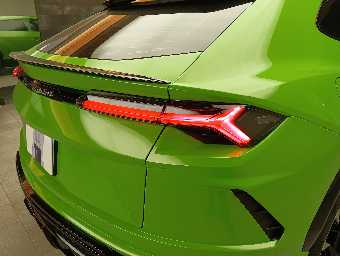 LAMBORGHINI URUS 2021 Image 19