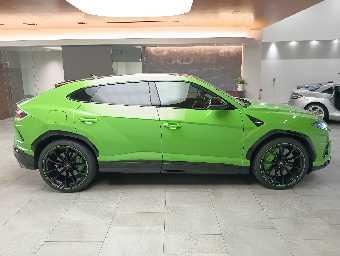 LAMBORGHINI URUS 2021 Image 4