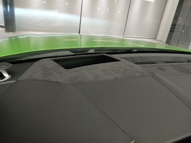 LAMBORGHINI URUS 2021 Image 56