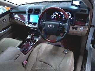 TOYOTA CROWN MAJESTA 2009 Image 3