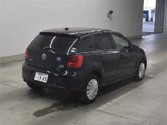 VOLKSWAGEN POLO 2015 Image 5