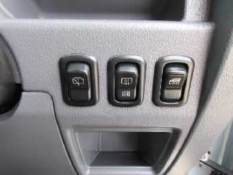 DAIHATSU NAKED 2000 Image 15