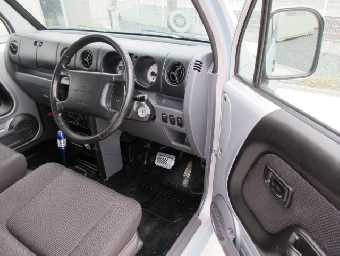 DAIHATSU NAKED 2000 Image 5