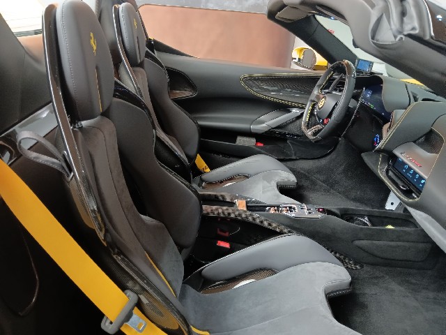 FERRARI SF90 SPIDER 2022 Image 34