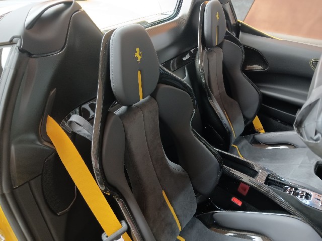 FERRARI SF90 SPIDER 2022 Image 35