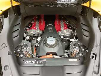 FERRARI SF90 SPIDER 2022 Image 43