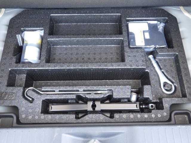 TOYOTA PASSO 2023 Image 25