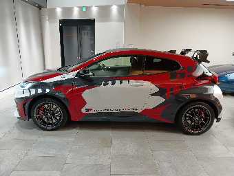 TOYOTA GR YARIS 2024 Image 12