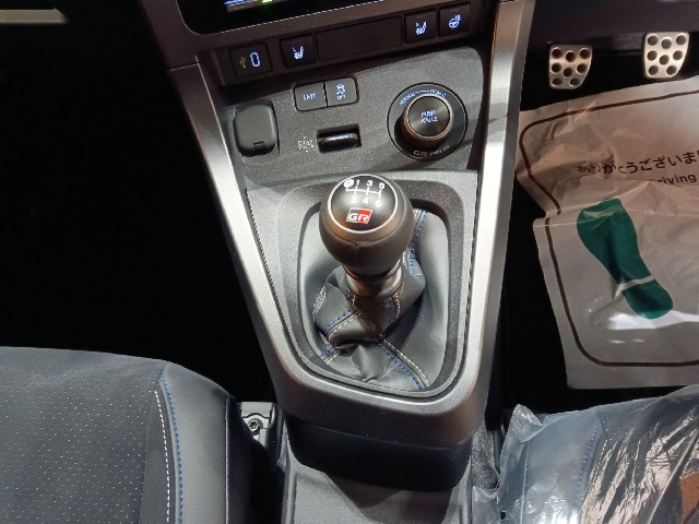 TOYOTA GR YARIS 2024 Image 42