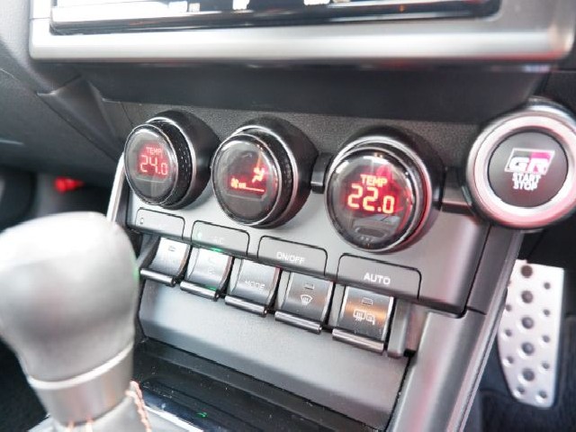 TOYOTA GR 86 2023 Image 22