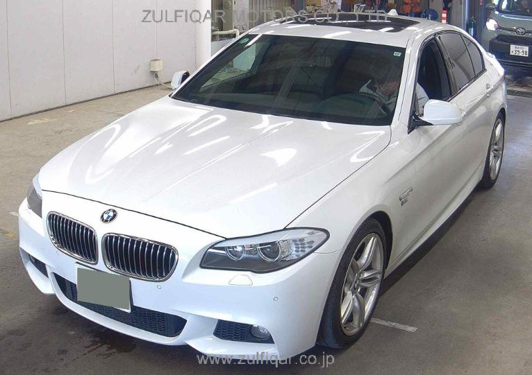 BMW 5 SERIES 2011 Image 1