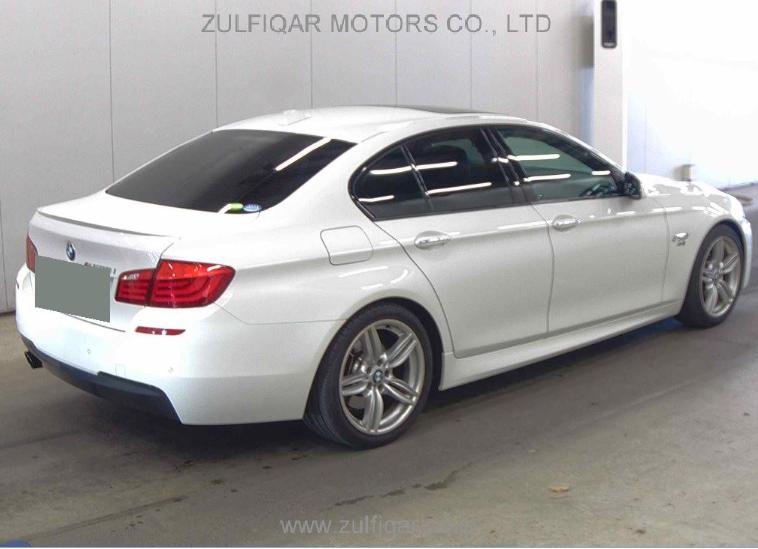 BMW 5 SERIES 2011 Image 4